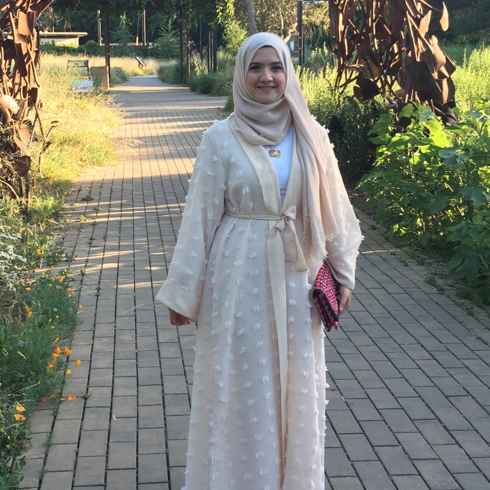 Meet your Posher, Abeer